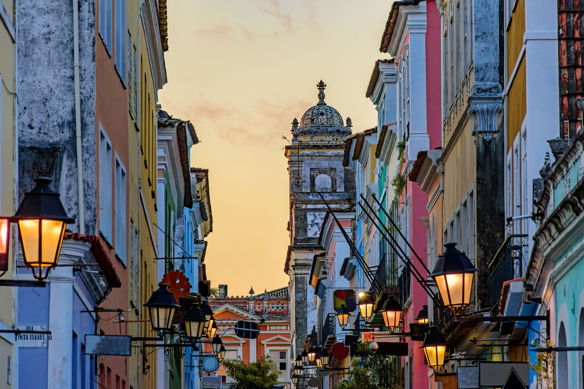 Street with historic houses in the Pelourinho